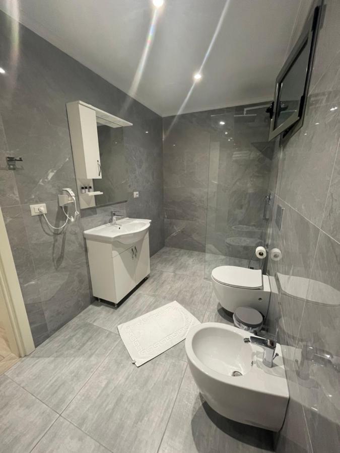 Hotel Lidi Saranda Kültér fotó